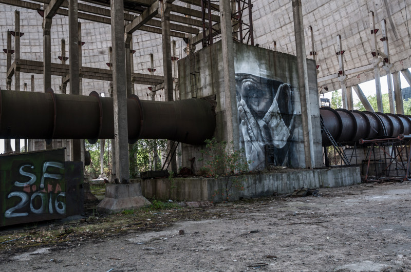 布朗金属隧道与Sf 2016文本Brown Metal Tunnel With Sf 2016 Text|abandoned,Building,concrete,Daylight,environment,factory,industrial,industrial plant,industry,iron,machinery,Metal,Old,outdoors,pipe,pipes,rusty,steel,Structure,Technology,tube,工业,工业厂房,工厂,建筑,户外,技术,日光,旧,机械,混凝土,环境,生锈,管,管道,结构,被遗弃,金属,钢,铁-海量高质量免版权图片素材-设计师素材-摄影图片-mitapix-美塔图像