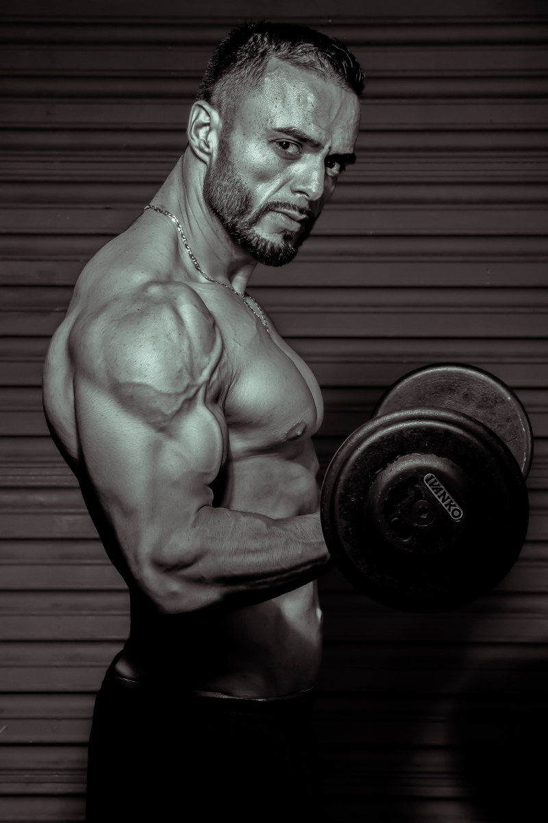 人举哑铃Person Lifting Dumbbell-adult,athlete,biceps,Body,bodybuilder,bodybuilding,dumbbell,exercise,exercise equipment,fitness,guy,gym,Man,monochrome,muscle,shirtless,strong,weightlifting,weights,举重,二头肌,健美,健美运动员,健身,健身器材,健身房,单色,哑铃,家伙,强,成人,男子,肌肉,赤膊,身体,运动,运动员,重量-海量高质量免版权图片素材-设计师素材-摄影图片-mitapix-美塔图像