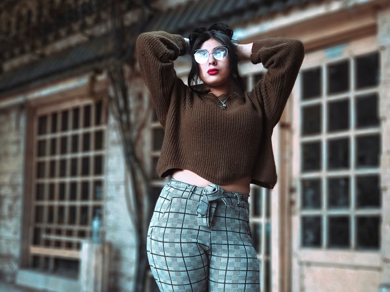 照片的女人抱着她的头Photo of Woman Holding Her Head|adult,attractive,Beautiful,beauty,Blur,depth of field,eyeglasses,eyewear,Fashion,fashionable,female,Focus,glamour,glasses,lady,model,person,photoshoot,pose,posing,posture,pretty,style,sweater,wear,woman,人,女人,女性,姿势,成人,拍摄,时尚,景深,有吸引力,构成,样式,模型,模糊,毛衣,漂亮,焦点,眼镜,穿,美丽,美容,那位女士,魅力-海量高质量免版权图片素材-设计师素材-摄影图片-mitapix-美塔图像