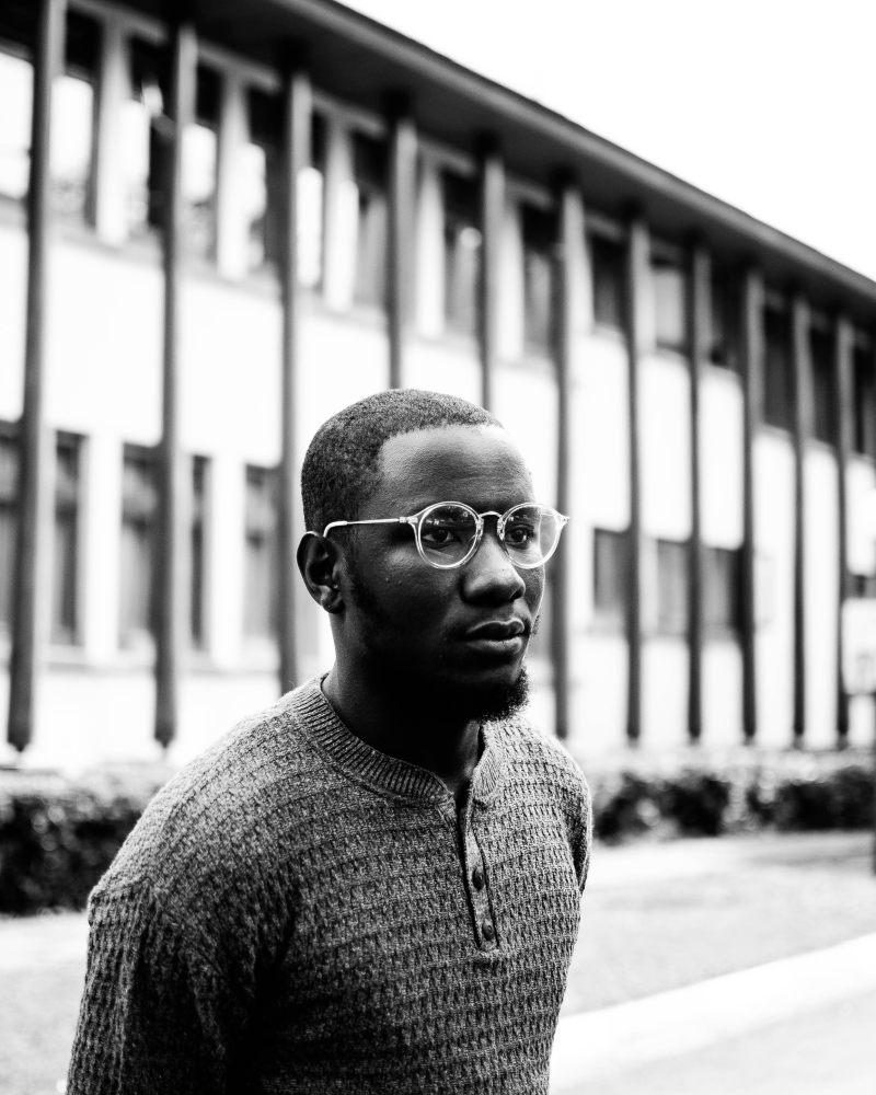 单色照片的男人戴着眼镜Monochrome Photo of Man Wearing Eyeglasses|adult,beard,blackandwhite,Blur,closeup,depth of field,eyeglasses,eyewear,facial hair,Focus,glasses,guy,male,Man,model,monochrome,person,photoshoot,Portrait,sweater,wear,人,人像,单色,家伙,成人,景深,模型,模糊,毛衣,焦点,照片拍摄,特写,男人,男性,眼镜,穿,胡子,面部毛发,黑白-海量高质量免版权图片素材-设计师素材-摄影图片-mitapix-美塔图像