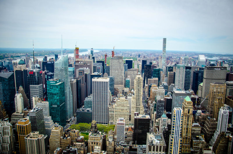 城市摩天大楼的鸟瞰图Aerial View of City Skyscrapers|aerial,america,Architecture,Building,Business,City,cityscape,Daylight,downtown,dusk,finance,harbor,high angle shot,Modern,new york,Office,skyline,skyscraper,tallest,tower,Travel,Urban,办公室,商业,城市,城市景观,塔,天际线,市中心,建筑,摩天大楼,旅行城市,最高,港口,现代,白天,空中,纽约,美国,金融,高角度拍摄,黄昏-海量高质量免版权图片素材-设计师素材-摄影图片-mitapix-美塔图像