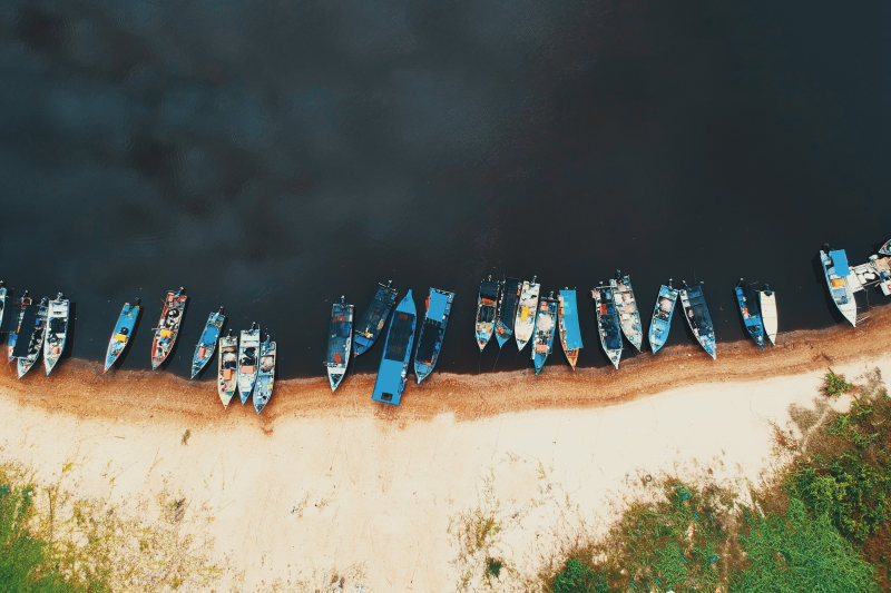 海岸线上的船只|从上面,海岸,海洋,海滨,空中拍摄,船,船只,鸟瞰-海量高质量免版权图片素材-设计师素材-摄影图片-mitapix-美塔图像