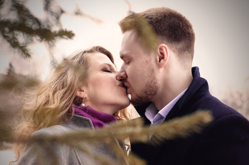 男人和女人亲吻Man And Woman Kissing|affection,Beautiful,couple,girl,happiness,Happy,kiss,kissing,love,Man,People,romance,royalty free images,together,togetherness,woman,亲吻,人,免版税图像,团结,在一起,女人,女孩,幸福,快乐,情侣,感情,接吻,浪漫,爱,男人,美丽-海量高质量免版权图片素材-设计师素材-摄影图片-mitapix-美塔图像