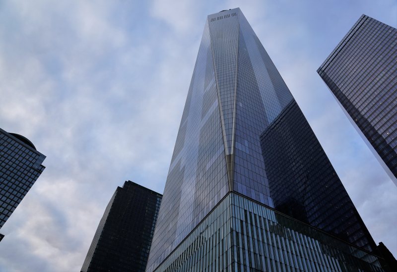 低角度观的摩天大楼对天空Low Angle View of Skyscrapers Against Sky|architectural design,Architecture,buildings,Business,City,cityscape,Contemporary,downtown,finance,futuristic,glass windows,low angle shot,manhattan,Modern,new york city,offices,Reflection,Sky,skyline,skyscrapers,tallest,Urban,低角度拍摄,办事处,反射,商业,城市,城市景观,天空,天际线,市中心,建筑,建筑设计,当代,摩天大楼,曼哈顿,最高的城市,未来,现代,玻璃窗,纽约城,金融-海量高质量免版权图片素材-设计师素材-摄影图片-mitapix-美塔图像