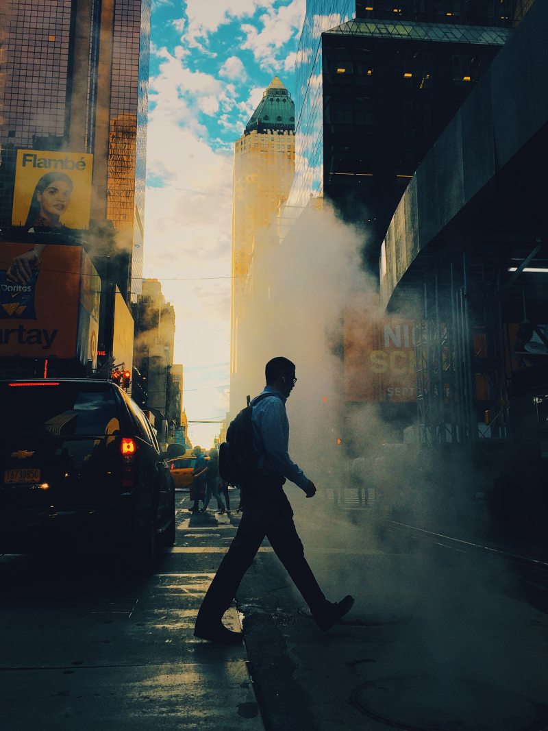 人通过路Man Passing Through Road|Architecture,asphalt,automobiles,buildings,Business,cars,City,commerce,Daylight,Fashion,landscape,Light,Man,Modern,outdoors,pavement,People,person,road,smoke,Street,transportation system,Urban,vehicles,walking,wear,业务,之一,人,人民,体系结构,光,商务,城市,夏时制,建筑物,户外,散步,时尚,景观,汽车,沥青,烟,现代,穿,街,路,路面,车辆,运输系统-海量高质量免版权图片素材-设计师素材-摄影图片-mitapix-美塔图像