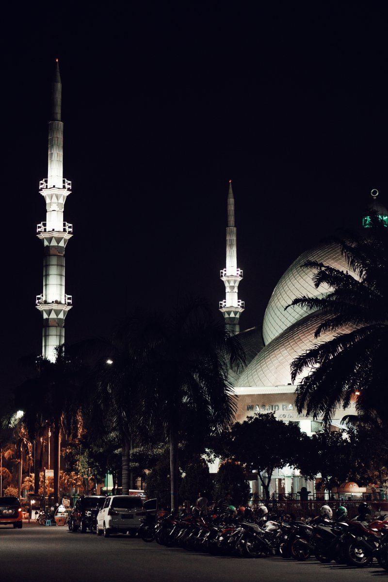 宣礼塔夜间灯火通明Minarets Lit Up at Night|Architecture,Building,City,evening,faith,Illuminated,Light,minaret,mosque,Night,ottoman,outdoors,religion,Street,tower,Travel,信仰,光,城市,塔,奥斯曼帝国,宗教,宣礼塔,建筑,户外,旅游,晚上,清真寺,照明,街道-海量高质量免版权图片素材-设计师素材-摄影图片-mitapix-美塔图像