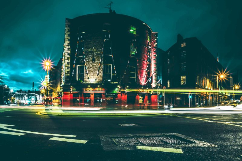 夜间建筑Building during Night|Architecture,buildings,City,city lights,cityscape,dark,downtown,dusk,evening,highway,Illuminated,landscape,light streaks,light trail,light trails,Lights,long exposure,Modern,Night,night lights,night photography,nightscape,outdoors,road,Street,timelapse,Urban,亮条纹,光迹,公路,城市,城市景观,城市灯光,夜晚,夜景,夜间摄影,夜间灯光,市中心,延时,建筑,户外,晚间,景观,灯光,照明,现代,街道,道路,长时间曝光,黄昏,黑暗-海量高质量免版权图片素材-设计师素材-摄影图片-mitapix-美塔图像