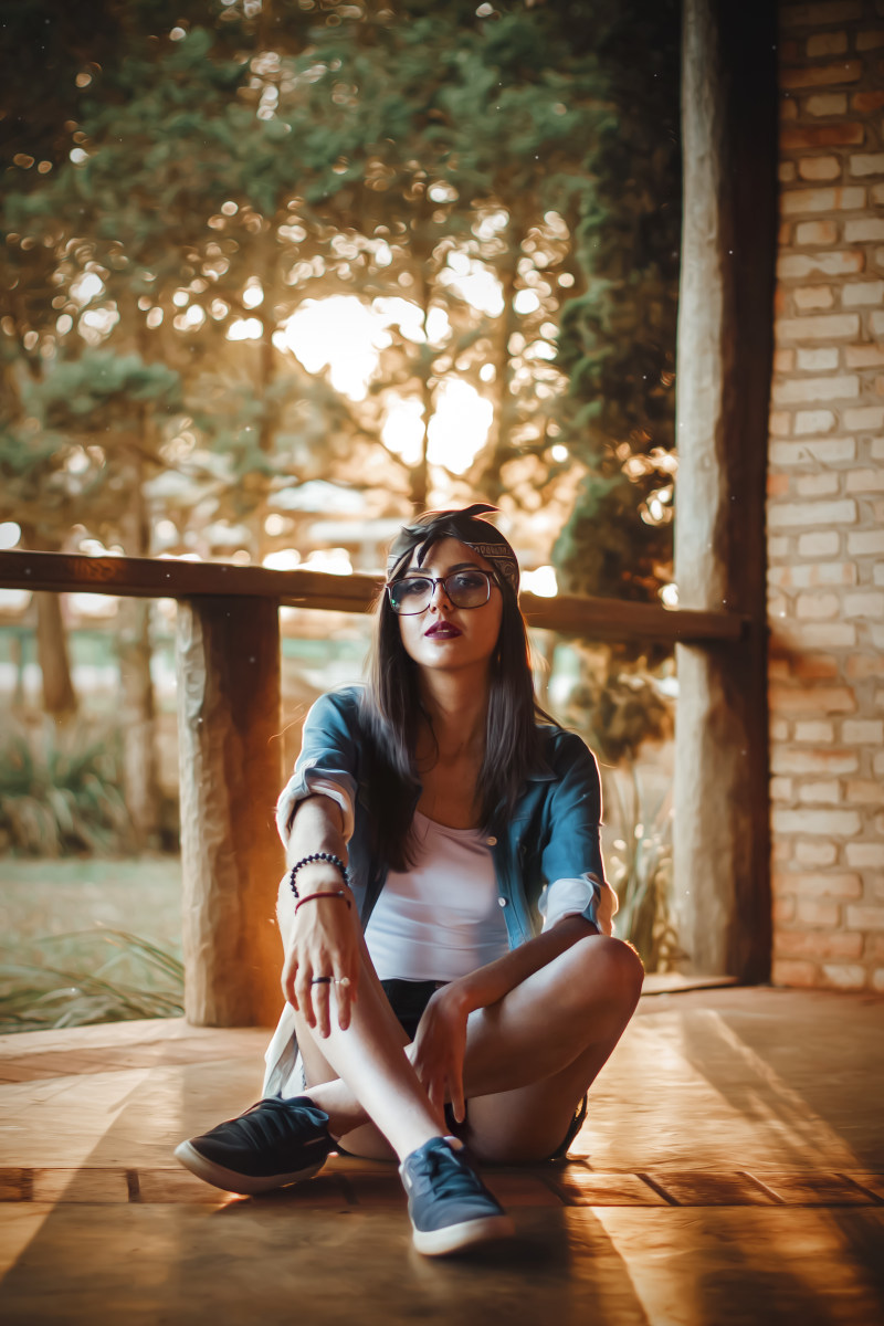 女人坐在地板上Woman Sitting on Floor|attractive,bandana,Beautiful,beauty,Blur,brick wall,depth of field,eyeglasses,eyewear,facial expression,Fashion,female,floor,Focus,headwear,lady,looking,model,person,photoshoot,pose,posing,posture,pretty,rubber shoes,shorts,sitting,sneakers,style,tank top,Travel,wear,woman,人,地板,坐,头巾,头饰,女人,女性,姿势,拍摄,旅行,时尚,景深,有吸引力,构成,查找,模型,模糊,橡胶鞋,漂亮,焦点,眼镜,短裤,砖墙,穿,美丽,美容,背心,运动鞋,那位女士,面部表情,风格-海量高质量免版权图片素材-设计师素材-摄影图片-mitapix-美塔图像