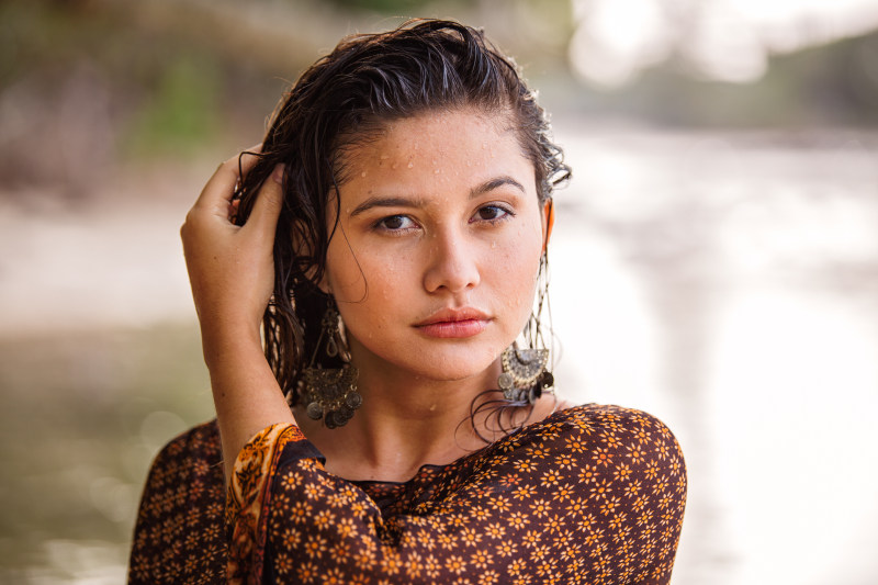 特写摄影的女人CloseUp Photography of a Woman|attractive,Beautiful,beauty,Blur,closeup,Cute,depth of field,earrings,eyes,face,Fashion,female,Focus,girl,hair,Hand,lady,looking,model,person,photoshoot,Portrait,pretty,wear,wet,woman,人,可爱,头发,女人,女士,女孩,女性,寻找,手,拍摄图片,时尚,景深,有吸引力,模型,模糊,湿,漂亮,焦点,特写,眼睛,穿,美丽,耳环,肖像,脸-海量高质量免版权图片素材-设计师素材-摄影图片-mitapix-美塔图像