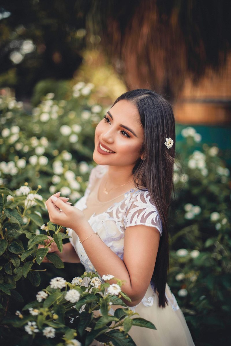 在植物附近的妇女佩带的礼服Woman Wearing Dress Near Plants|attractive,Beautiful,beauty,Blur,depth of field,dress,elegant,face,facial expression,female,Flora,Flowers,Focus,Garden,gesture,glamour,hair,Happy,lady,Leaves,lips,looking away,nature,outdoors,Park,person,photoshoot,plants,pose,posing,posture,pretty,Smile,smiling,wear,woman,人,公园,典雅,叶子,嘴唇,大自然,夫人,头发,女人,女性,姿势,姿态,庭院,微笑,愉快,户外,拍摄,景深,有吸引力,构成,植物,植物群,漂亮,焦点,看着别处,礼服,秀丽,穿,美丽,花,表情,迷离,面孔,魅力-海量高质量免版权图片素材-设计师素材-摄影图片-mitapix-美塔图像