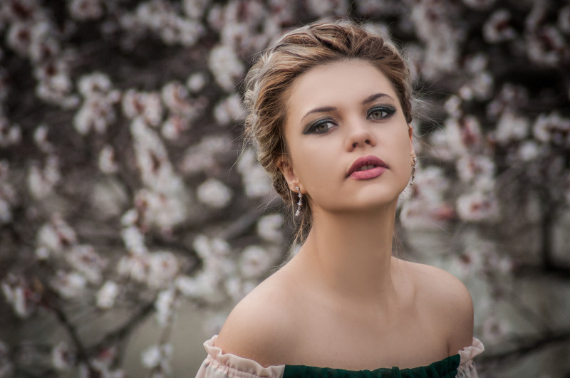 樱花树附近的女人浅焦点摄影Shallow Focus Photography of Woman Near Cherry Blossom Tree|attractive,Beautiful,beauty,closeup,Cute,Daylight,elegant,eyes,face,Fashion,female,girl,glamour,hair,hairstyle,makeup,model,outdoors,person,photoshoot,pose,pretty,sexy,skin,style,woman,Young,人,优雅,化妆,发型,可爱,头发,女孩,女性,妇女,姿势,年轻,性感,户外,时尚,有吸引力,模型,漂亮,照片拍摄,特写,白天,皮肤,眼睛,美丽,脸,风格,魅力-海量高质量免版权图片素材-设计师素材-摄影图片-mitapix-美塔图像