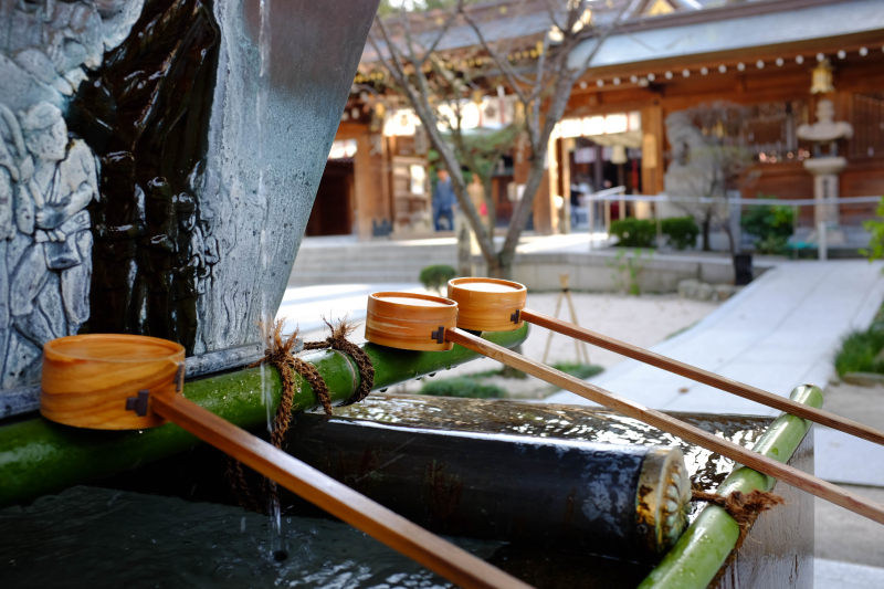 浅焦点摄影的棕色木制手持篮Shallow Focus Photography of Brown Wooden Handheld Baskets|bamboo,City,container,culture,Daylight,Garden,grow,indoors,japan,ladle,lifestyle,Light,outdoors,Park,restaurant,shrine,Traditional,transportation system,Travel,Water,wood,传统,光,公园,城市,室内,容器,成长,户外,文化,旅行,日光,日本,木,水,生活方式,神社,竹,花园,运输系统,钢包,餐厅-海量高质量免版权图片素材-设计师素材-摄影图片-mitapix-美塔图像