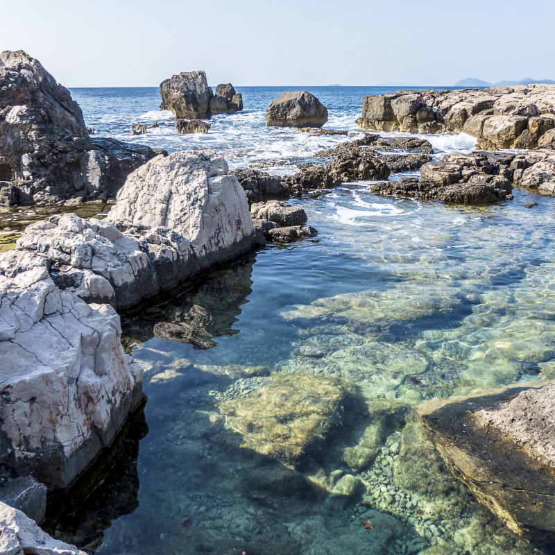 海附近的岩层Rock Formation Near Sea|beach,coast,Daylight,landscape,nature,Ocean,outdoors,rocks,rocky,rocky coast,scenic,Sea,seascape,seashore,shore,Sky,stones,Water,waves,天空,岩石,岩石海岸,岸,户外,水,波浪,海,海岸,海景,海洋,海滨,海滩,白天,石头,自然,风景-海量高质量免版权图片素材-设计师素材-摄影图片-mitapix-美塔图像