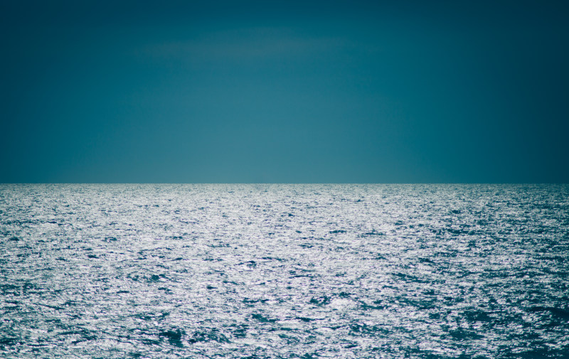 蓝天碧水|光线,地平线,夏天,大海,太阳,户外,日光,水,波浪,海景,海洋,海滩,黎明-海量高质量免版权图片素材-设计师素材-摄影图片-mitapix-美塔图像