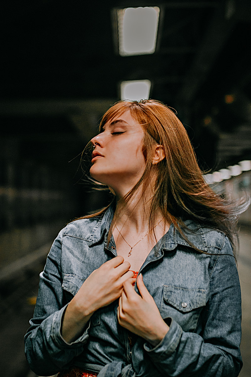 选择聚焦摄影的女人Selective Focus Photography of Woman|Beautiful,blond hair,blurred background,casual,Close-up,Daylight,daytime,face,facial expression,Fashion,fashionable,female,hair,hairstyle,Hands,human,lady,lips,model,outdoors,person,photoshoot,pose,posing,pretty,skin,wear,woman,Young,Youth,人,人类,休闲,发型,嘴唇,夏时制,头发,女人,女性,年轻,户外,手,拍摄,时尚,构成冒充,模型,模糊的背景,漂亮,特写,白天,皮肤,穿,美丽,脸,那位女士,金色的头发,青年,面部表情-海量高质量免版权图片素材-设计师素材-摄影图片-mitapix-美塔图像