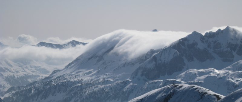 冷雾高|全景,冬天,冷,山峰,山水,户外,自然,雪,雾,顶峰,风景,高-海量高质量免版权图片素材-设计师素材-摄影图片-mitapix-美塔图像