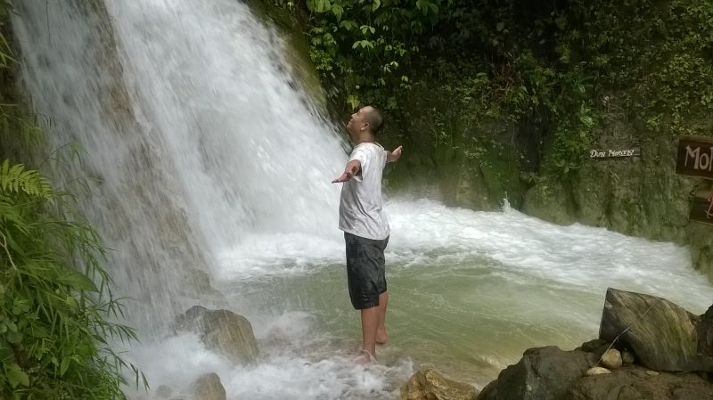 佩克塞尔|冲水,山,水,水流,瀑布,风景-海量高质量免版权图片素材-设计师素材-摄影图片-mitapix-美塔图像