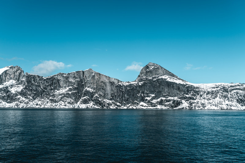 下雪的, 下雪的天气, 似雪|下雪的,下雪的天气,云,似雪,冬季,冬季景观,冰,冰河,冷,冷冰冰,冷冰的,冷冻,冻,冻结的,壮观,天性,天气,天空,季节,寒冷的天气,山,山峰,山脉,山顶,岩石,岩石的,很冷,性质,户外,日光,景观,有岩石的,有雪的,水,湖,环境,白天,白雪皑皑,石头的,美景,自然,自然摄影,调味,阳光,雄伟,雪,雪山,霜,风景,高,高度-海量高质量免版权图片素材-设计师素材-摄影图片-mitapix-美塔图像