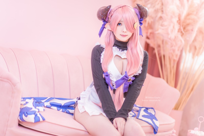 Shimo Cosplay,妇女,模型,亚洲,角色扮演,Narumeia（Granblue Fantasy）,粉红色的头发,看着观众,头发在一只眼睛,坐着,妇女在室内,丹根幻想,礼服,围裙,女仆,女仆服装,喇叭,微笑,沙发,室内,景深,粉红色,切割抠图,壁纸/手机壁纸|Narumeia（Granblue Fantasy）,Shimo Cosplay,丹根幻想,亚洲,切割抠图,喇叭,围裙,坐着,头发在一只眼睛,女仆,女仆服装,妇女,妇女在室内,室内,微笑,景深,模型,沙发,看着观众,礼服,粉红色,粉红色的头发,角色扮演-海量免费高质量壁纸|墙纸|手机壁纸|电脑壁纸|wallpaper|动漫|卡通|二次元|真人|风景壁纸库-美塔壁纸