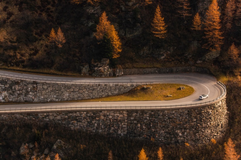 森林,秋天,道路,汽车,山地,山,树木,石头,景观,瑞士,松树,发夹转动,壁纸/手机壁纸|发夹转动,山,山地,景观,松树,树木,森林,汽车,瑞士,石头,秋天,道路-海量免费高质量壁纸|墙纸|手机壁纸|电脑壁纸|wallpaper|动漫|卡通|二次元|真人|风景壁纸库-美塔壁纸