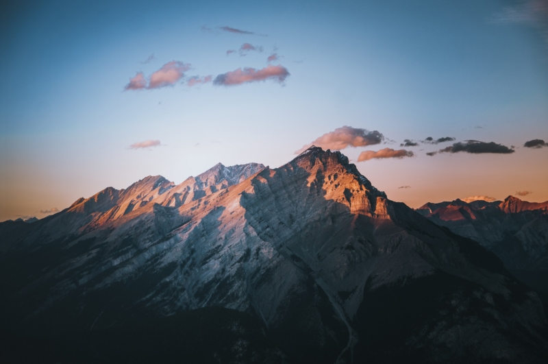 景观,自然,山,云,阳光,壁纸/手机壁纸|云,山,景观,自然,阳光-海量免费高质量壁纸|墙纸|手机壁纸|电脑壁纸|wallpaper|动漫|卡通|二次元|真人|风景壁纸库-美塔壁纸